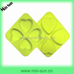 silicone cake pan