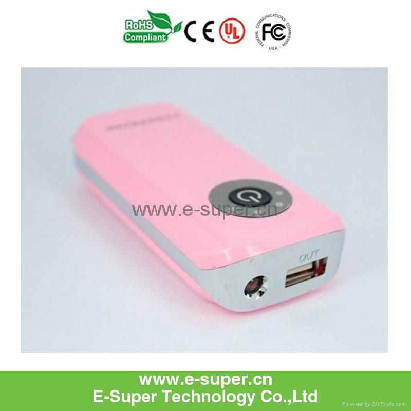 Mobile Power Charger for Apple iPhone  2