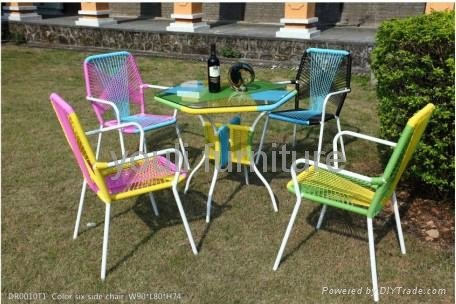 garden/patio wicker chairs