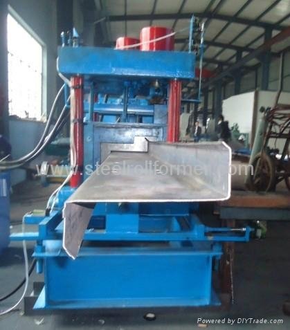 z purlin cold roll foming machine
