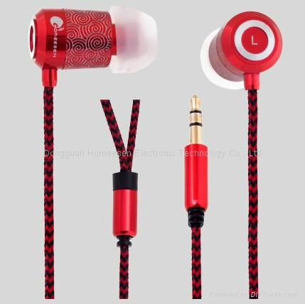 Metallic In-ear earphone with 3.5mm stereo plug suitable for MP3/Mobile Phone/No