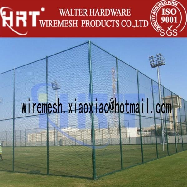 Hot Dipped Galvanized Chain Link Fence 4