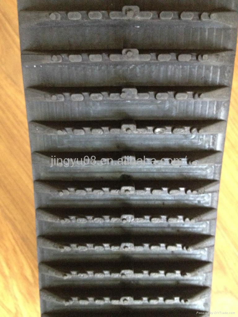 Caterpillar tread 3