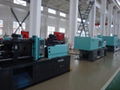 plastic injection molding machine 5