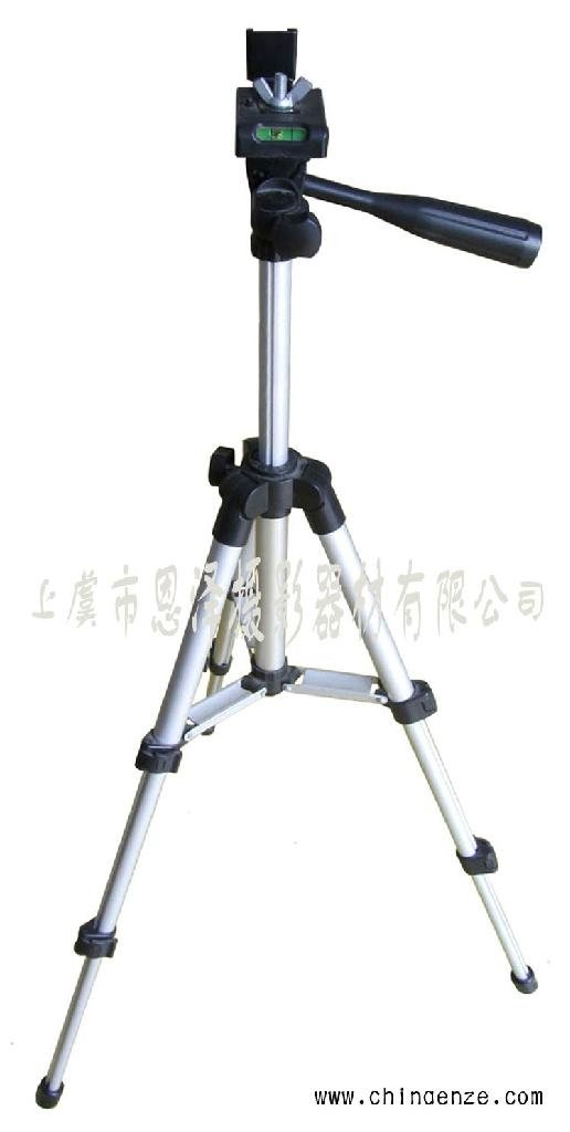 MORE EASY FISHING!!!Light to carry 2012 Hot sale fishing rod rests,aluminium tri 3