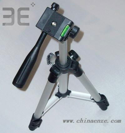 MORE EASY FISHING!!!Light to carry 2012 Hot sale fishing rod rests,aluminium tri 5