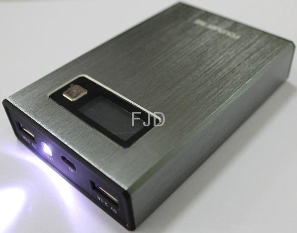 Large capacity FJD-M12 portable power bank 13800mAh with double-plugs 