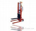 1.0-2.0T Hand Hydraulic Stacker