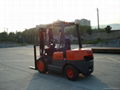 Forklift Trucks(3t) 5