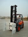 Paper roll clamp forklift 4