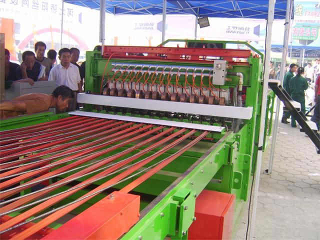  Mine timbering mesh welding machine