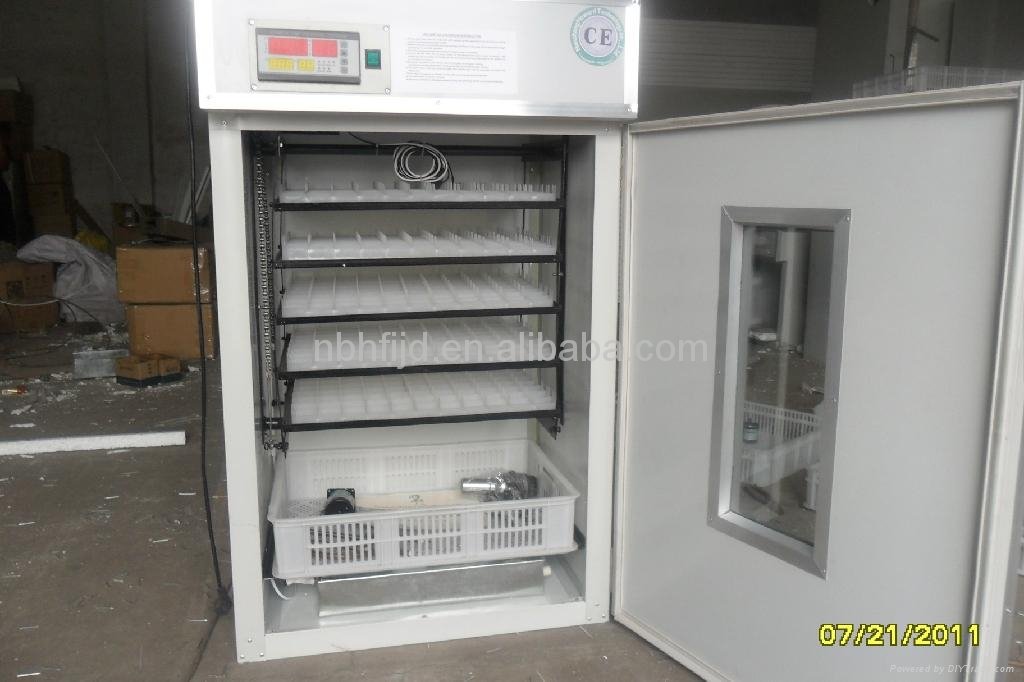 CE Approved Fully Automatic Chicken Egg Incubator On Big Sale YZITE-7 3