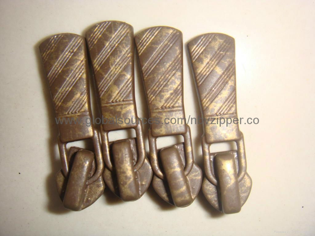  8# Printed Zipper Puller, Made of Alloy 2