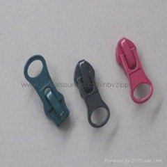Nylon Zippers in Various Colors, OEM and ODM Orders are Welcome