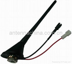 Car Antenna with rear roof position