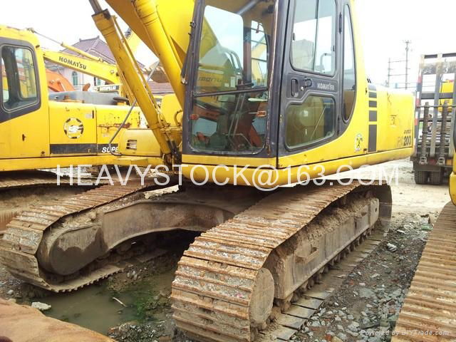 ORIGINAL KOMATSU EXCAVATOR PC200-6 3