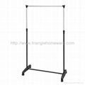 Single pole telescopic clothes rack