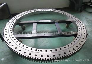  Single Row Crossed Roller Slewing Bearing