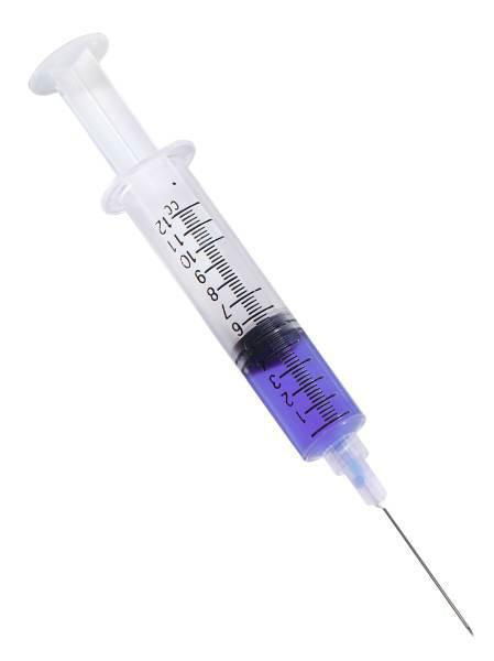 Plastic injection mold for medical syringe 4