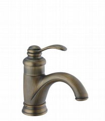 Basin faucet