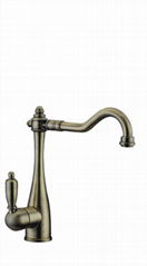 Kitchen faucet