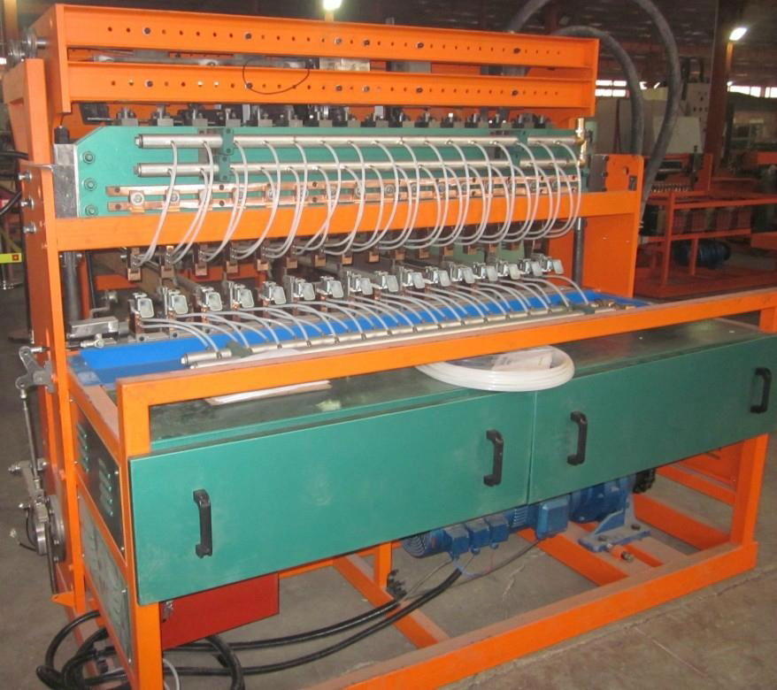 Mine timbering mesh welding machine 2