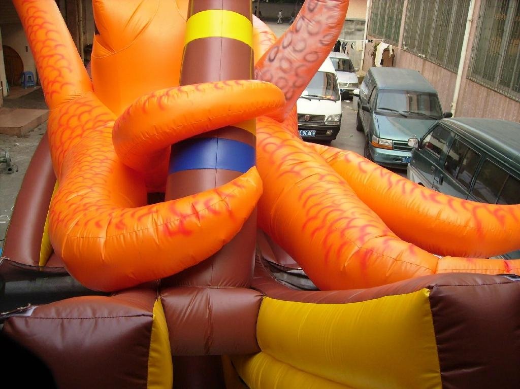 Giant Kraken Inflatable Slide (XRSL-02) 3