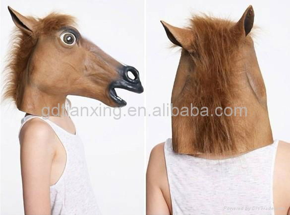 馬頭面具