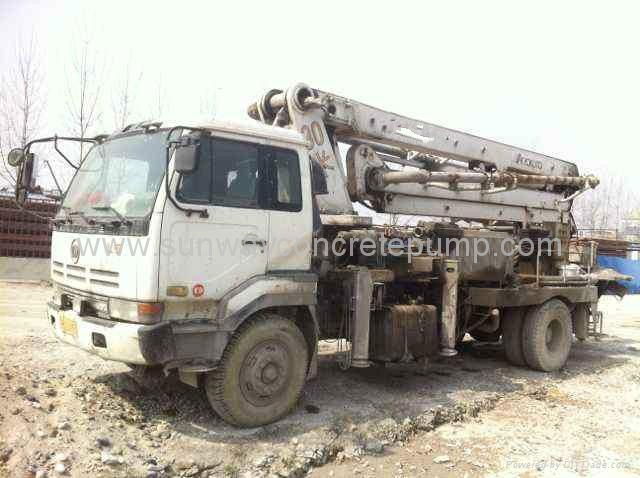 truck-mounted concrete pumps 99 30M construction machinery 