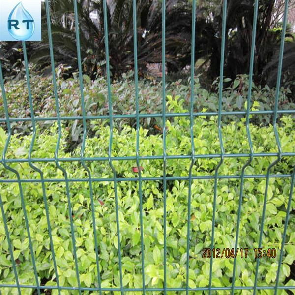 high security and pratical pvc coated wire mesh fence design(factory) 3