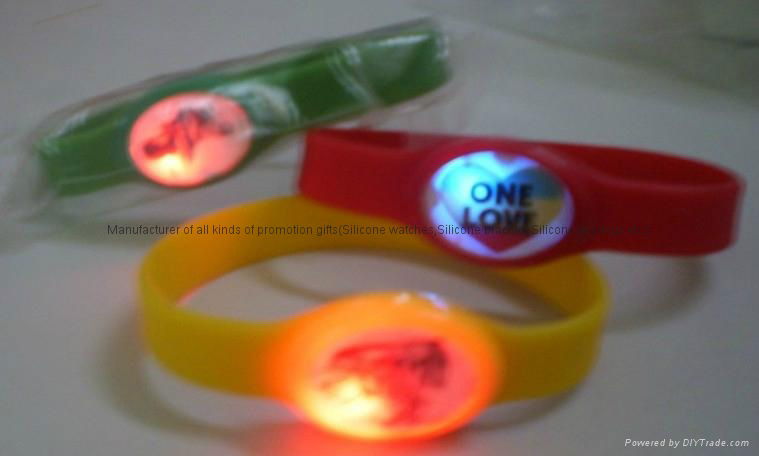 Flashing Silicone Bracelet