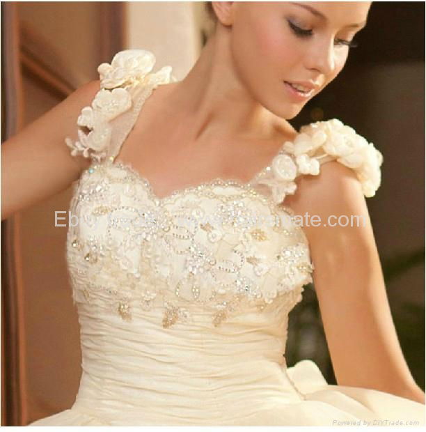 2013 Fashion wedding dress  4
