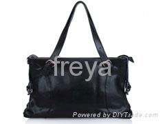 nappa leather lady stitched shoulder bag 3