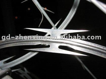 Heavy galvanized razor barbed wire( factory price) 2