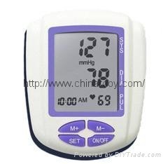 Wrist-type Fully Automatic Blood Pressure Monitor 
