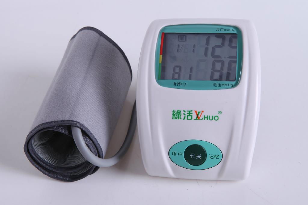 Electronic blood pressure monitor 4