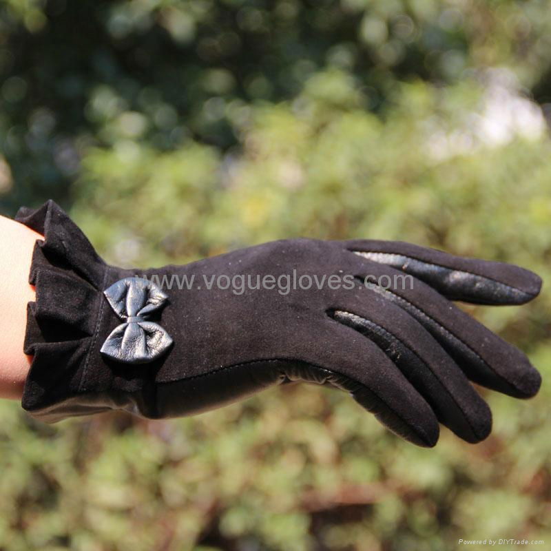 Genuine leather ladies gloves