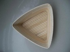 Triangle Banneton Brotform Basket 8-inch