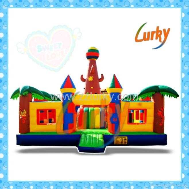 Hot-selling new design popular bouncy house 4