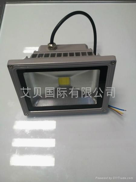 LED FLOOD LIGHT