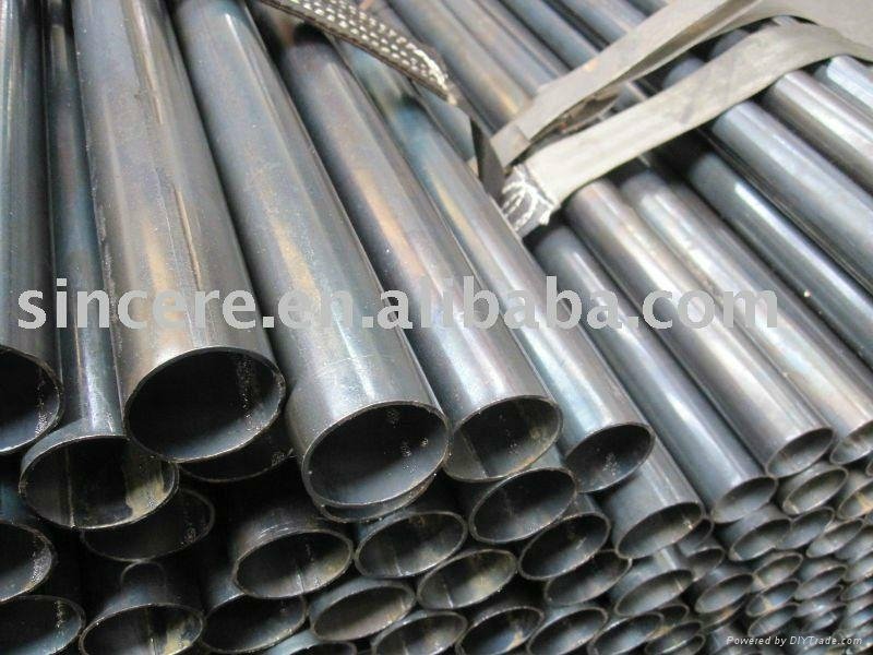 Round steel pipe 4