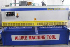 CNC Shearing Machinr