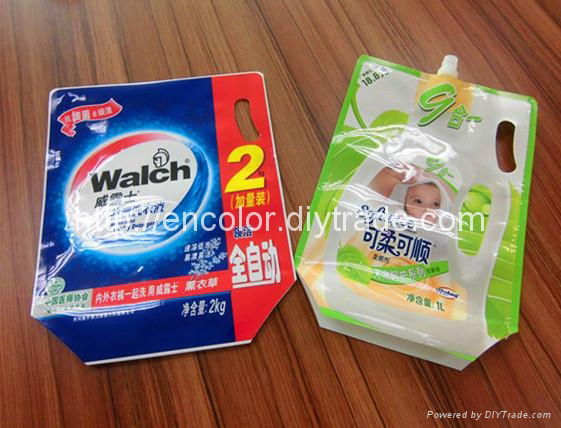 Liquid detergent packing bag with spout top 2