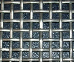 Crimped wire mesh