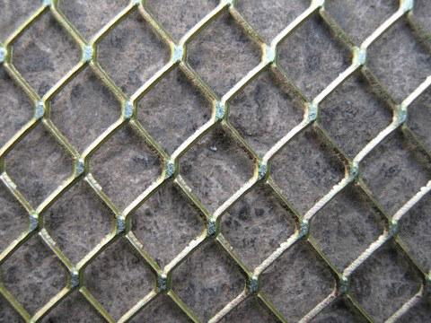 Expanded metal mesh