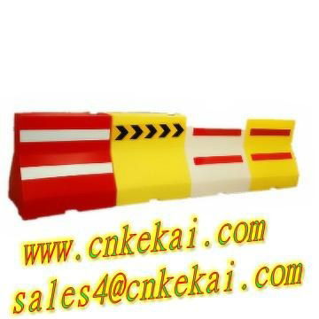 Plastic Road Barrier Circle crash worthy bucket Traffic barricade Road   Barrier