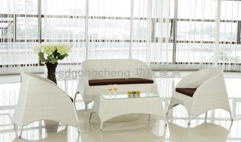 2013 Aluminum white PE Rattan sofa set 2