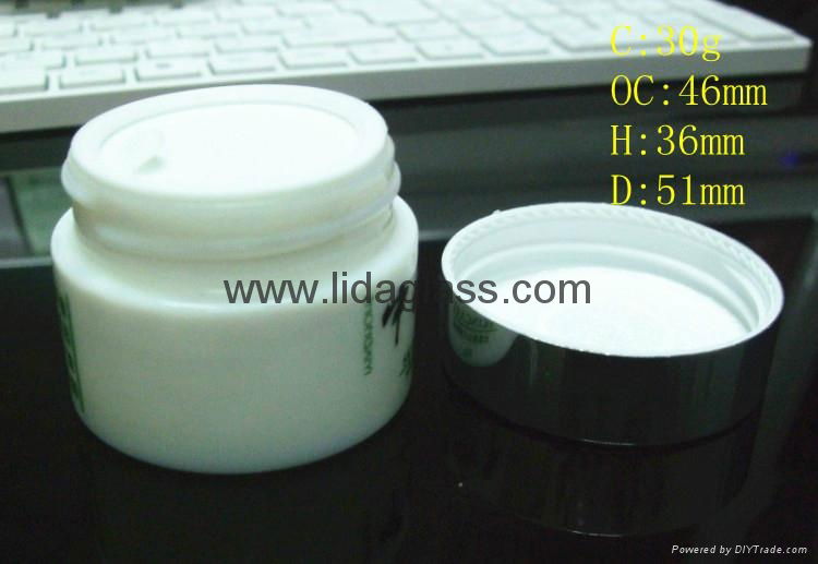 White porcelain glass bottle cream jars 3