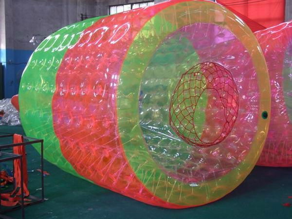 Hot selling colorful inflatble water roller for sale 4