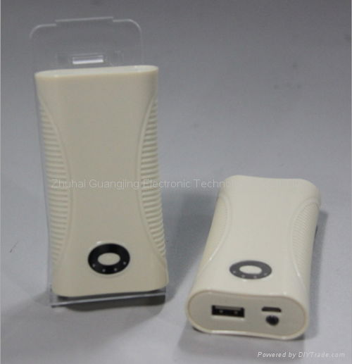 New high capacity mobile power bank charger 4400MAH 